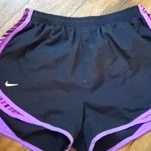 Nike sport short